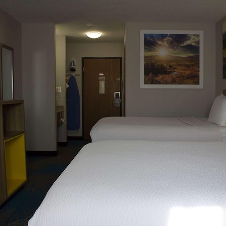 Days Inn By Wyndham Colby Exterior foto